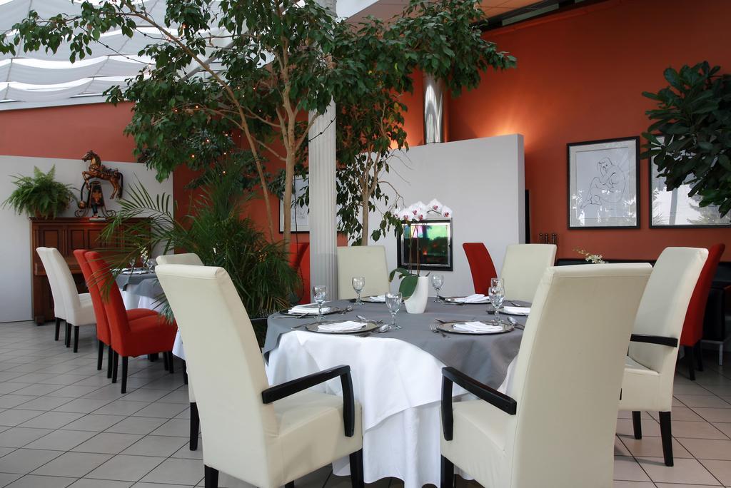 Appartamento Nebozizek A Restaurant
